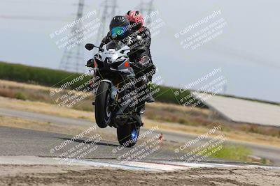 media/May-26-2025-Lets Ride (Mon) [[3bf1de1d65]]/B Group/1220pm (Wheelie Bump)/